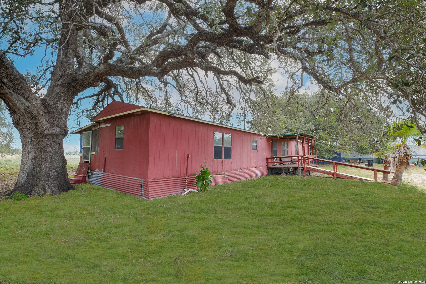 815 Verdi Road Pleasanton, TX 78064 - Photo 18 of 90 Gallery Image 18
