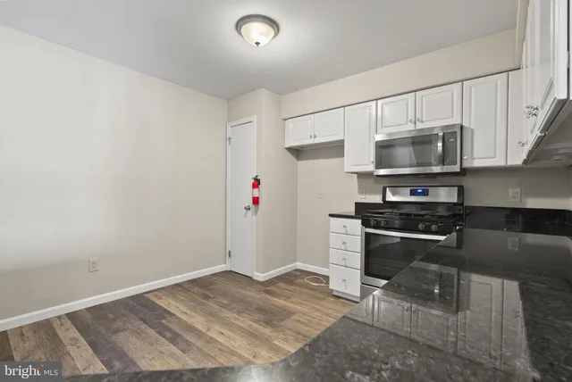 $369,900 | 506 Oliphant Lane, Mount Laurel, NJ 08054