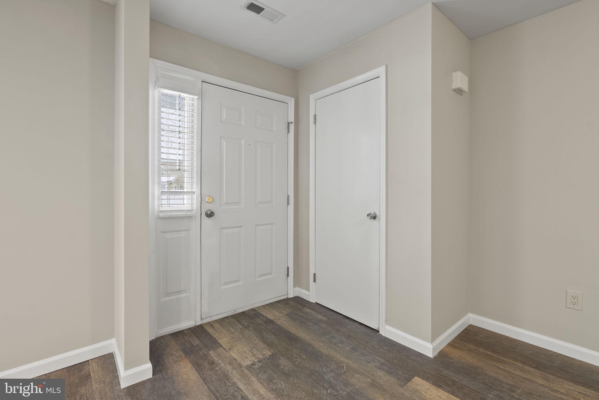 506 Oliphant Lane Mount Laurel, NJ 08054 - Photo 2 of 34