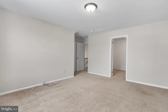 $369,900 | 506 Oliphant Lane, Mount Laurel, NJ 08054