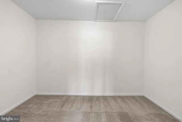 $369,900 | 506 Oliphant Lane, Mount Laurel, NJ 08054