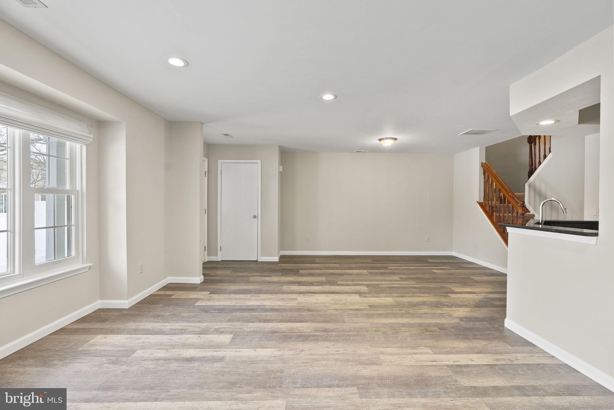 506 Oliphant Lane Mount Laurel, NJ 08054 - Photo 6 of 34