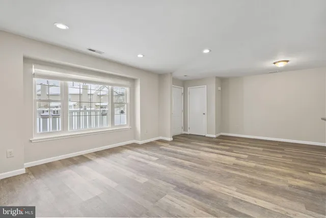 $369,900 | 506 Oliphant Lane, Mount Laurel, NJ 08054