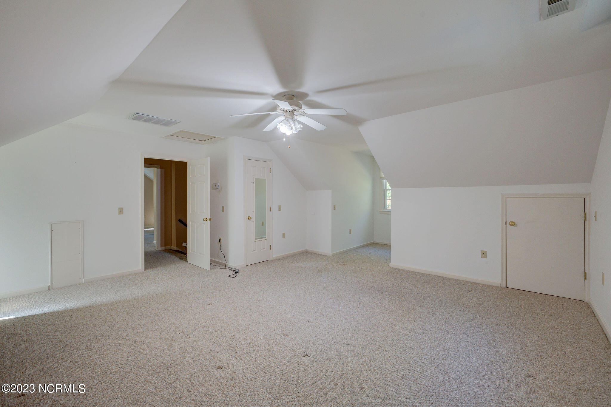 115 Country Place Road Wilmington, NC 28409 - Photo 32 of 54 115CountryPlaceEdit-46