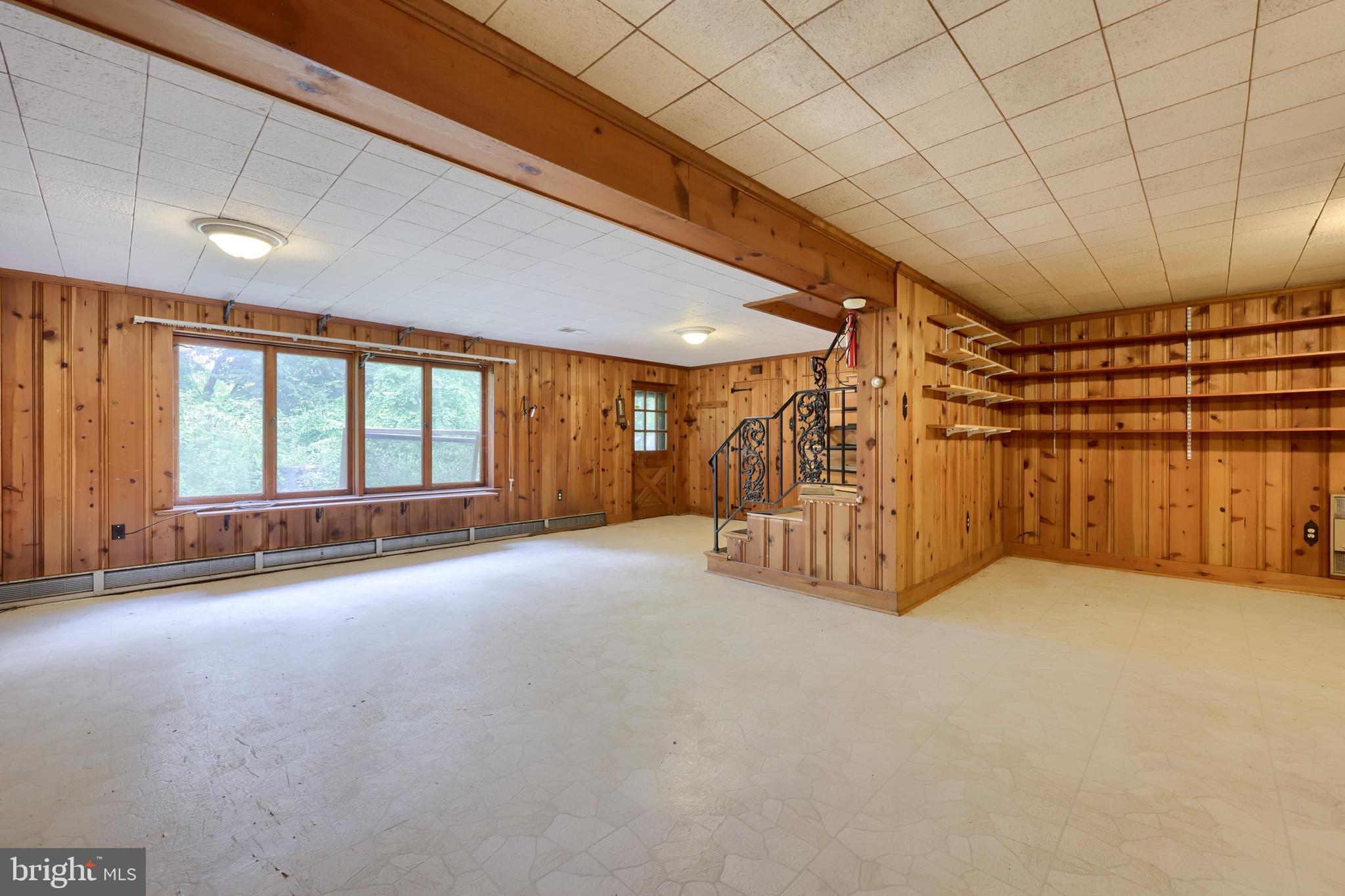 705 Carroll Road York, PA 17403 - Photo 29 of 38 Gallery Image 29