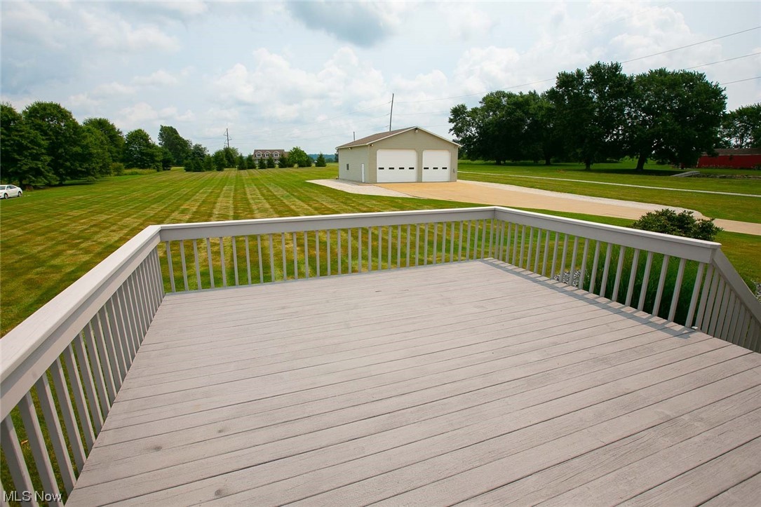 14711 Hatfield Road Rittman, OH 44270 - Photo 6 of 35 16 x 18 rear deck.