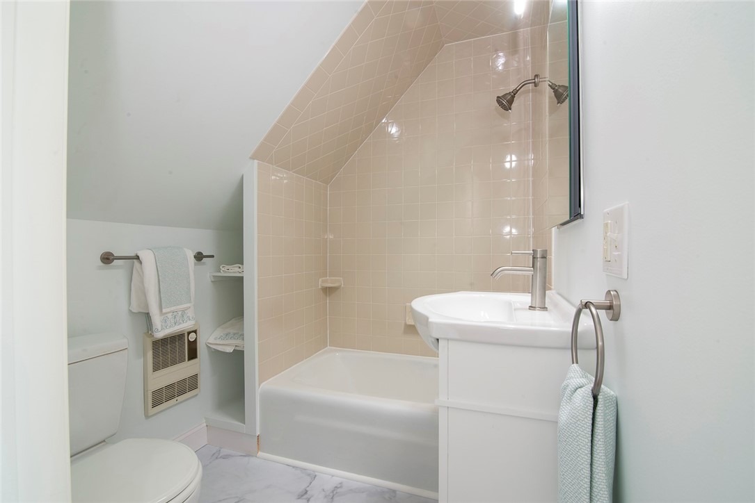 11 Kathleen Drive Westerly, RI 02891 - Photo 18 of 24