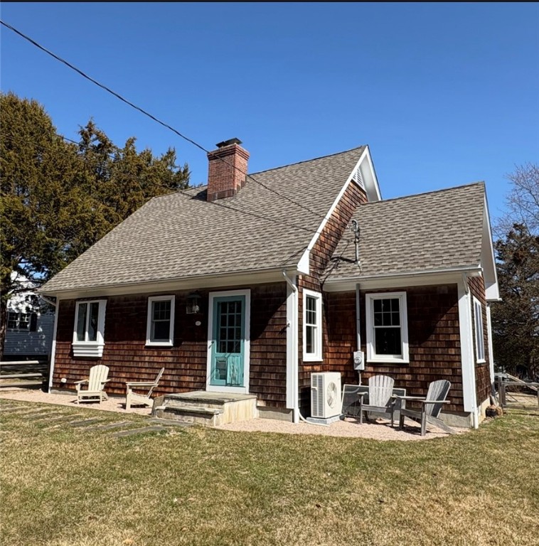 11 Kathleen Drive Westerly, RI 02891 - Photo 2 of 24