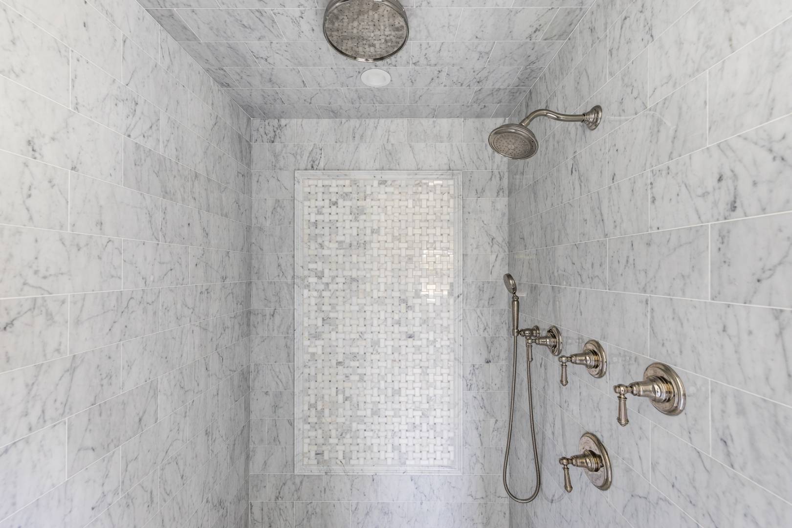 170 Scuttle Hole Road Water Mill, NY 11976 - Photo 13 of 35 a bathroom with a shower