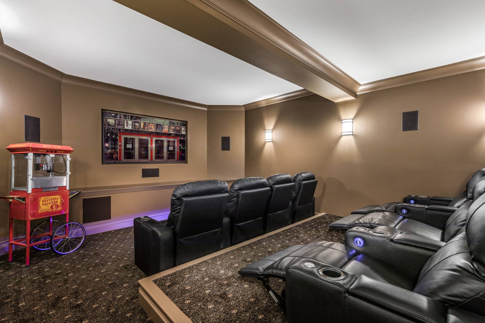 170 Scuttle Hole Road Water Mill, NY 11976 - Photo 23 of 35 a living room with furniture