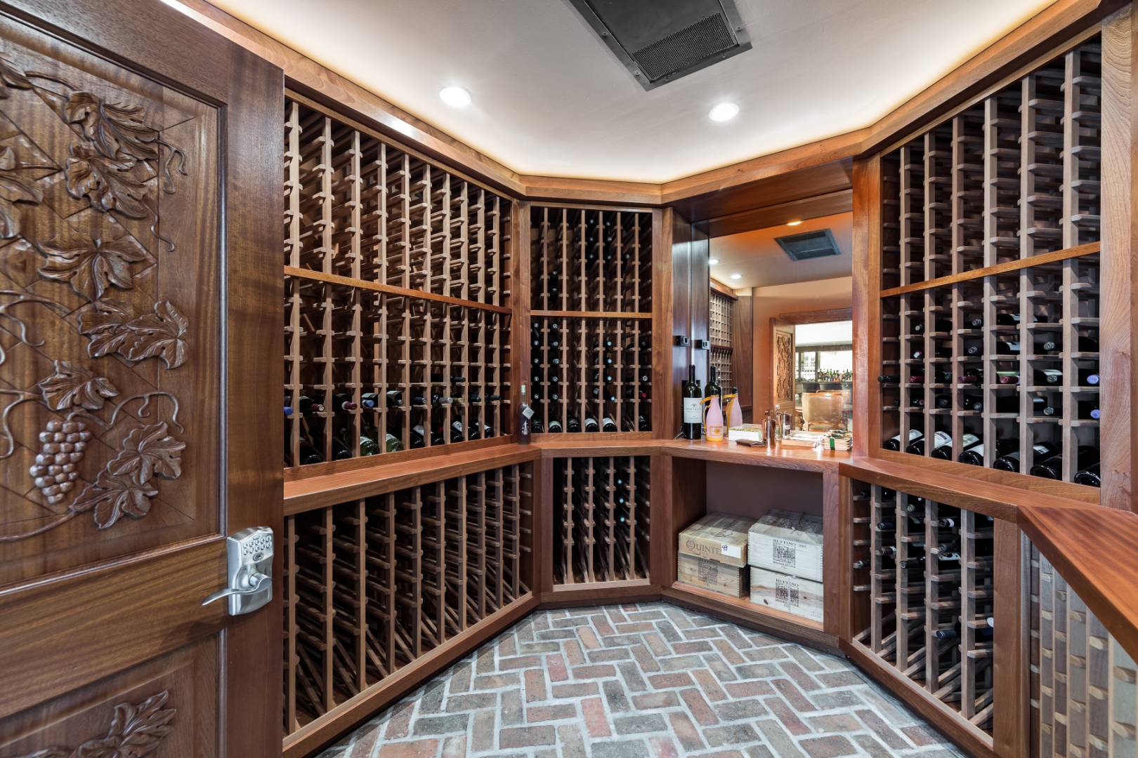 170 Scuttle Hole Road Water Mill, NY 11976 - Photo 25 of 35 a view of locker room