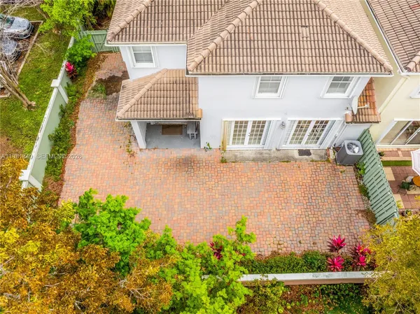 a view of a entryway door of house
