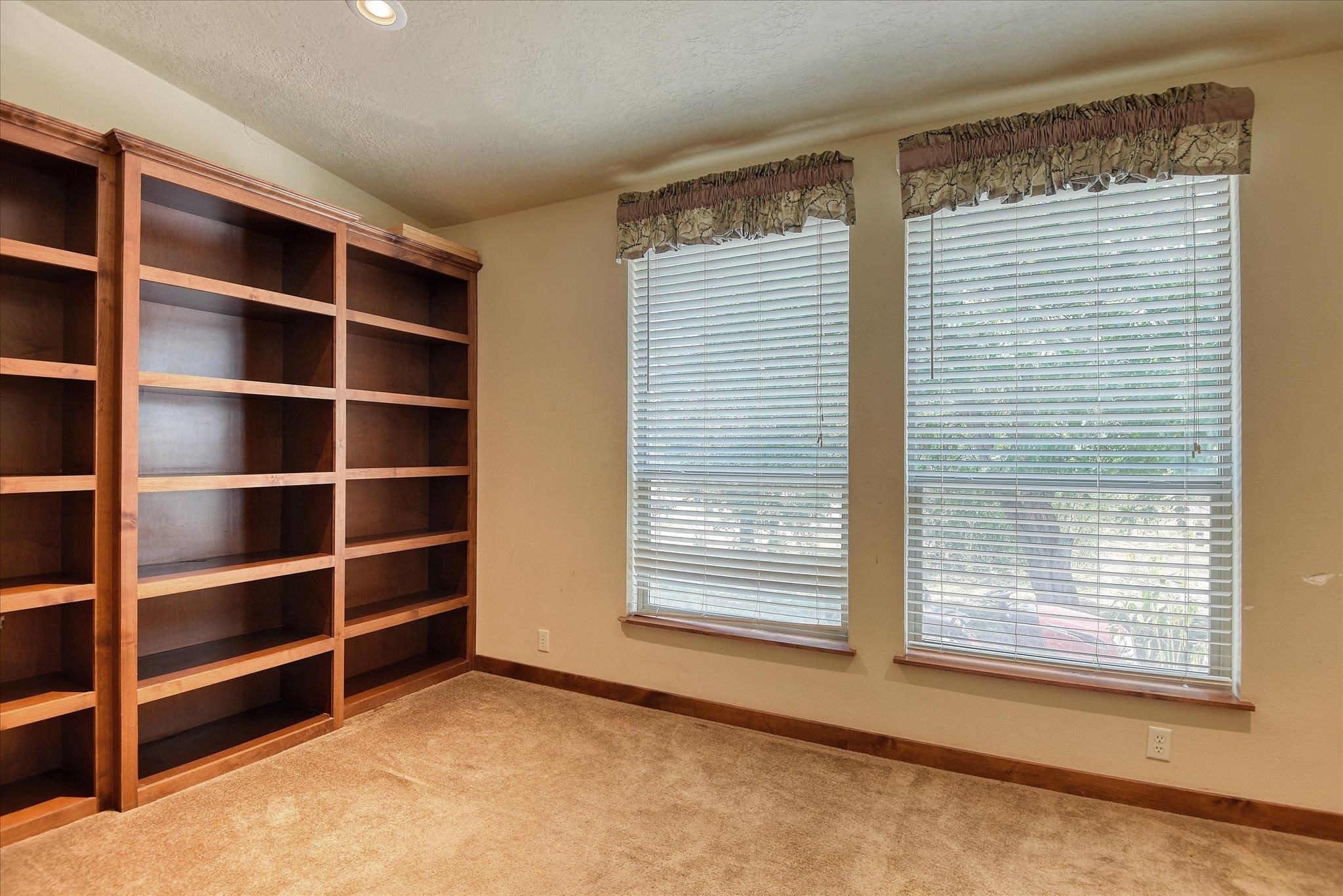 26911 South Phillips Road Cheney, WA 99004 - Photo 31 of 49