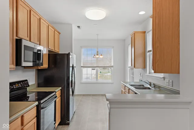 $185,500 | 8231 Pelham Place, Indianapolis, IN 46216