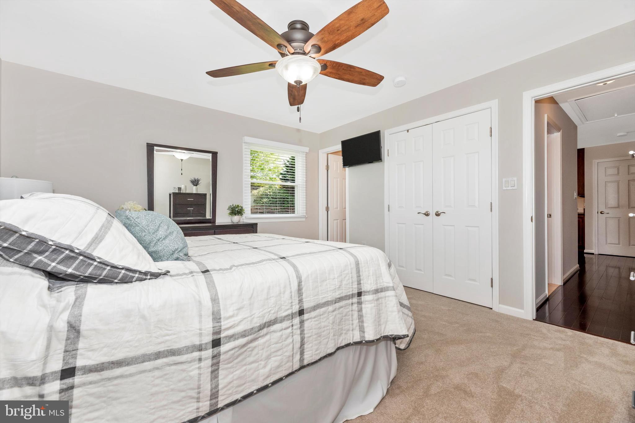 15307 Oak Orchard Road New Windsor, MD 21776 - Photo 15 of 42 Primary Bedroom