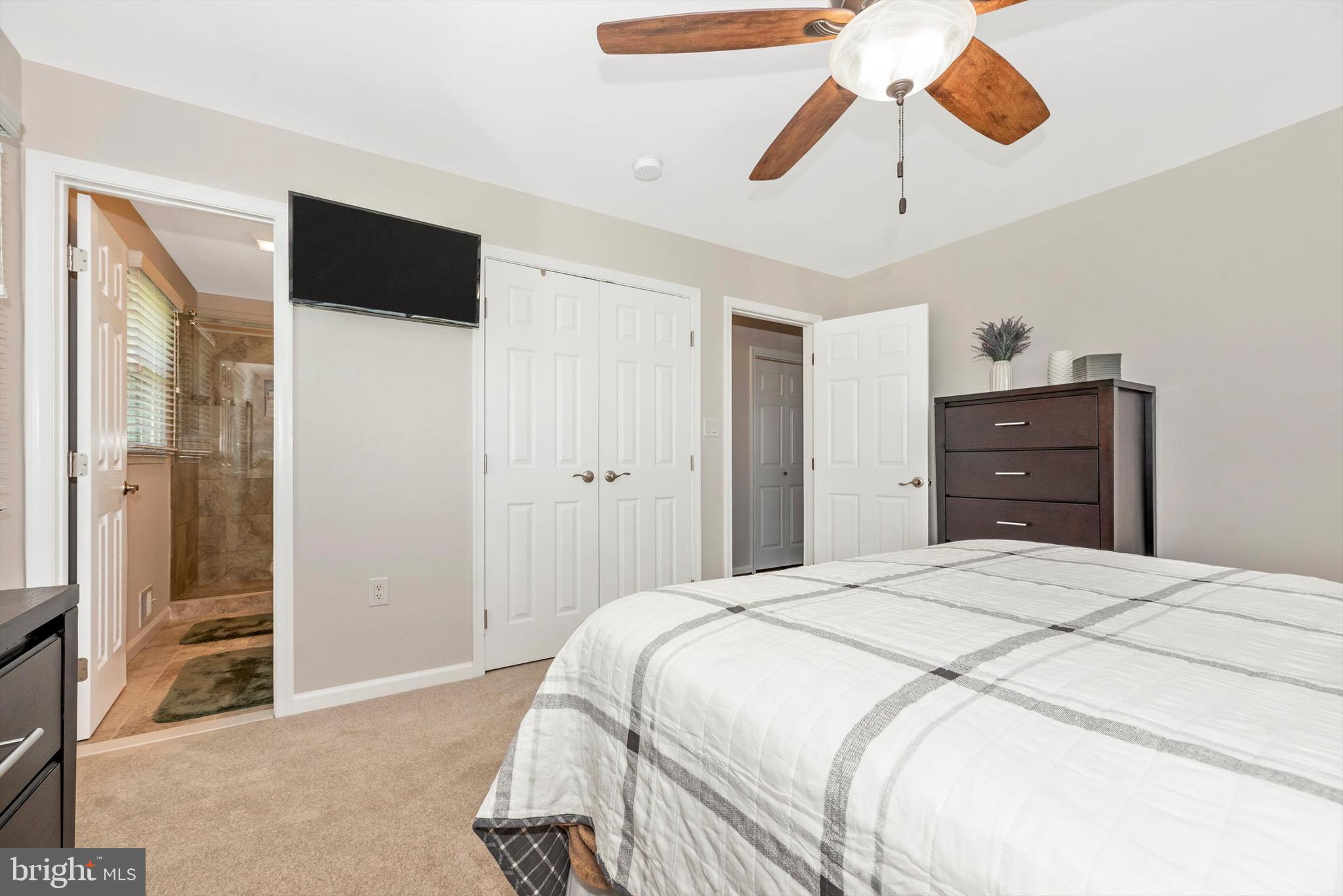15307 Oak Orchard Road New Windsor, MD 21776 - Photo 17 of 42 Primary Bedroom