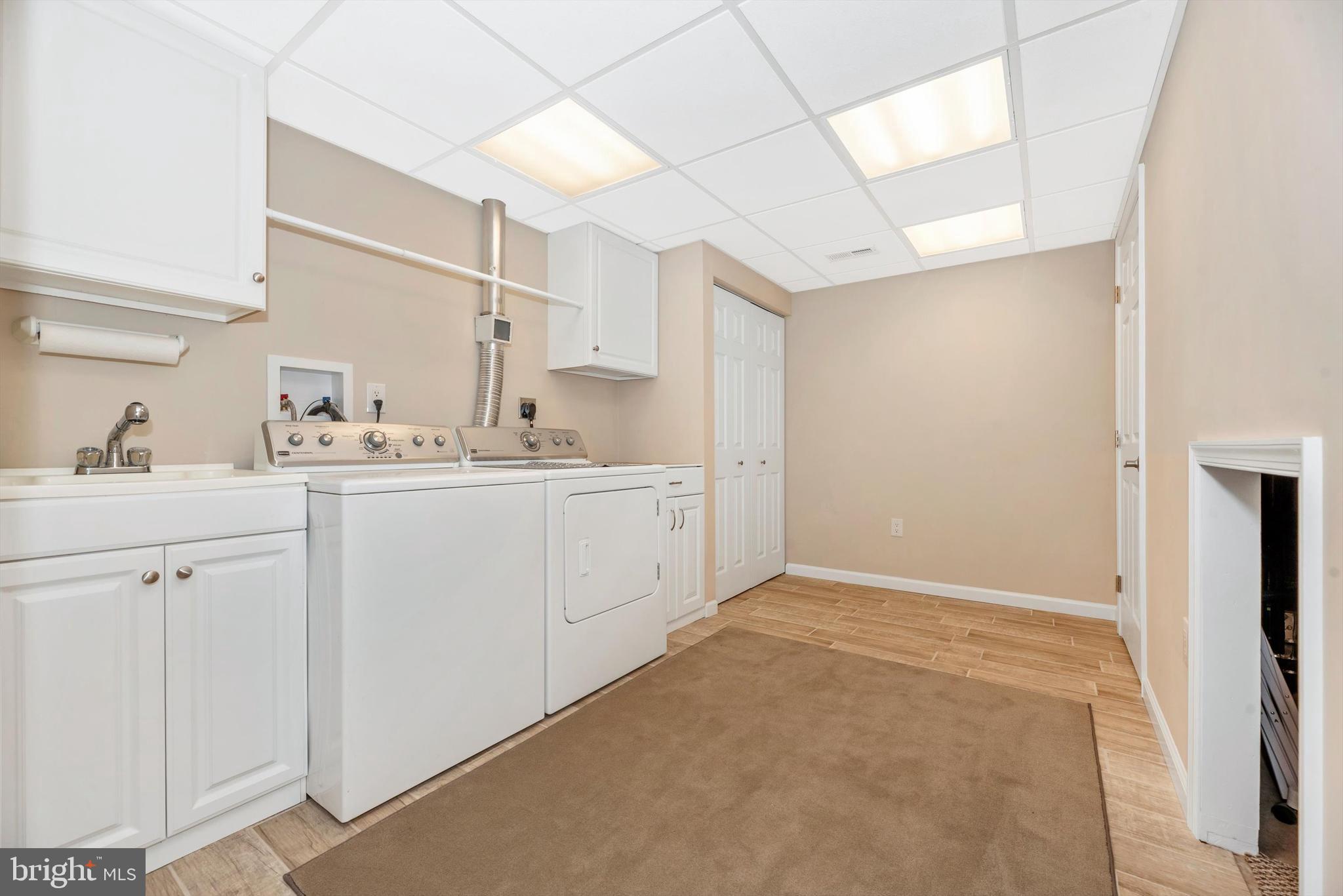 15307 Oak Orchard Road New Windsor, MD 21776 - Photo 30 of 42 Spacious Laundry Room