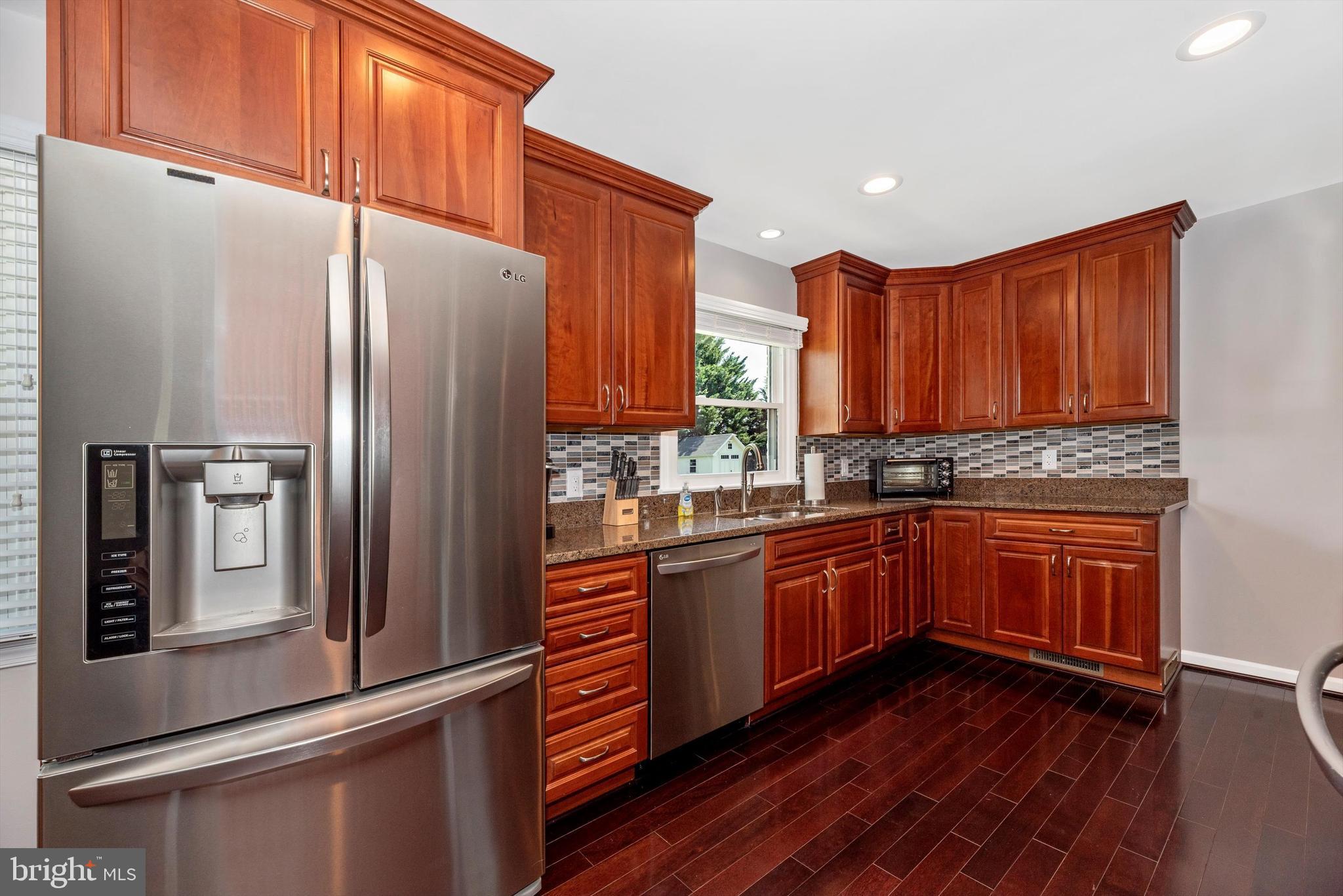 15307 Oak Orchard Road New Windsor, MD 21776 - Photo 10 of 42 Kitchen