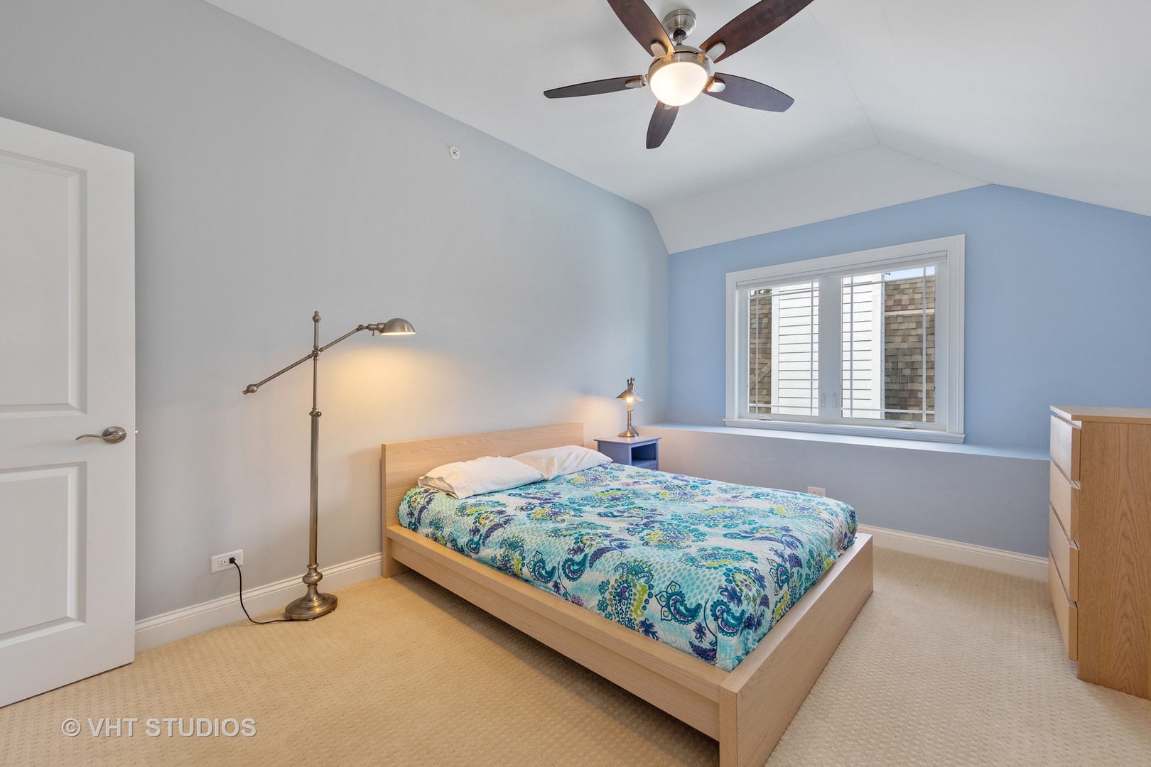 323 Lionel Road Riverside, IL 60546 - Photo 29 of 43