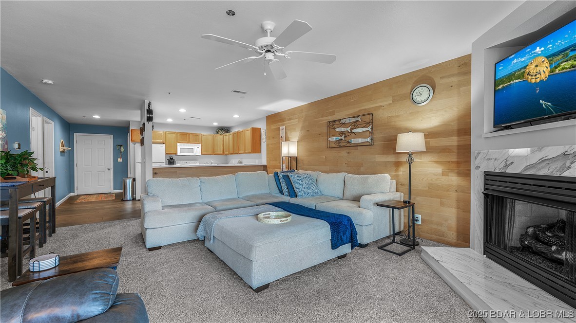 315 Vision Drive, Unit 2B Camdenton, MO 65020 - Photo 5 of 30