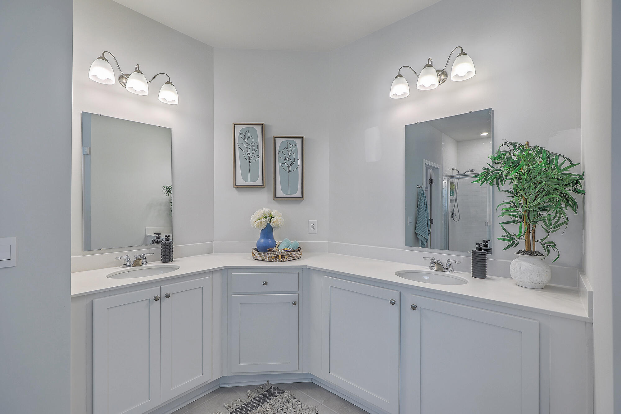 420 Oak View Way Summerville, SC 29483 - Photo 25 of 56 Ensuite