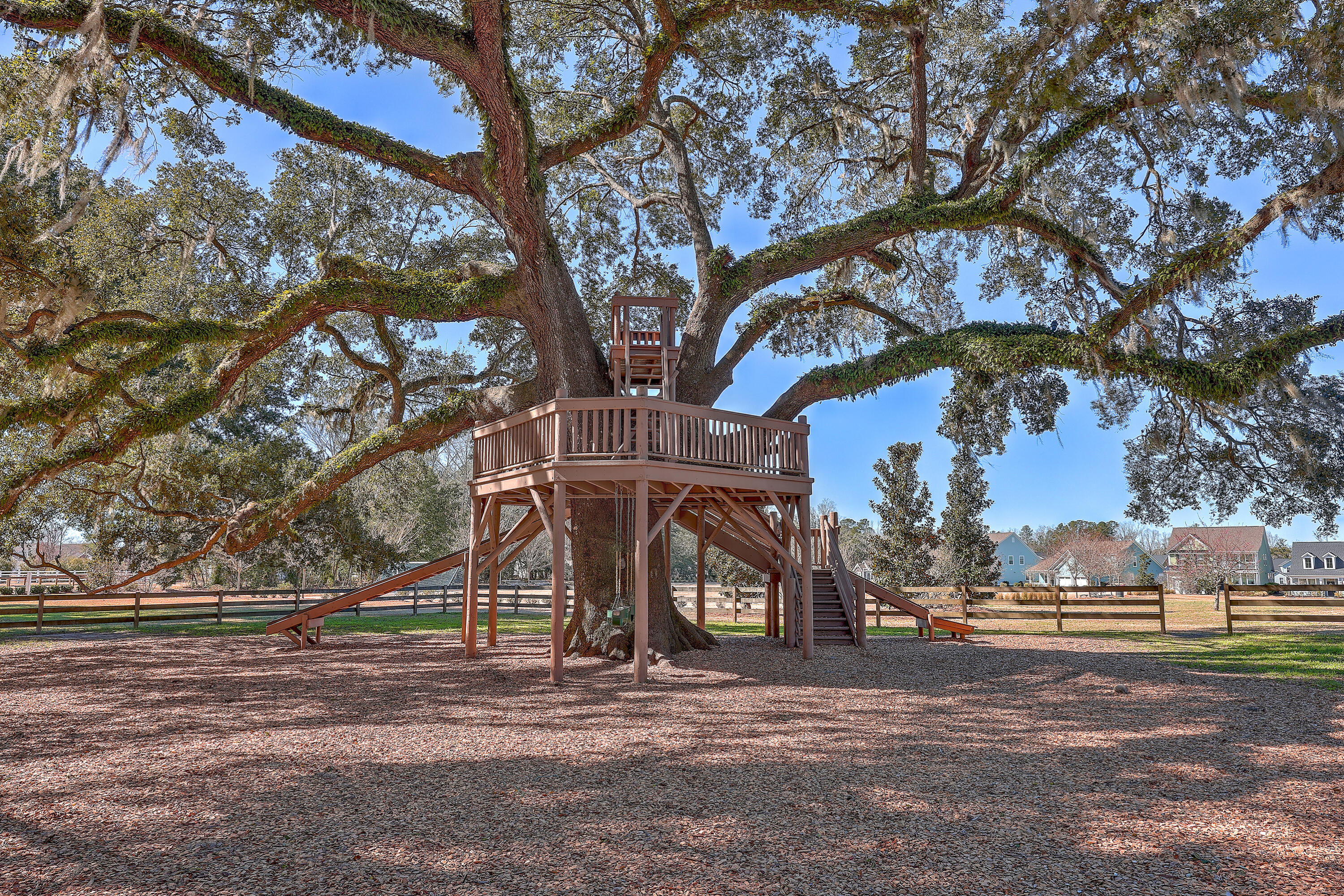 420 Oak View Way Summerville, SC 29483 - Photo 52 of 56 Amenties