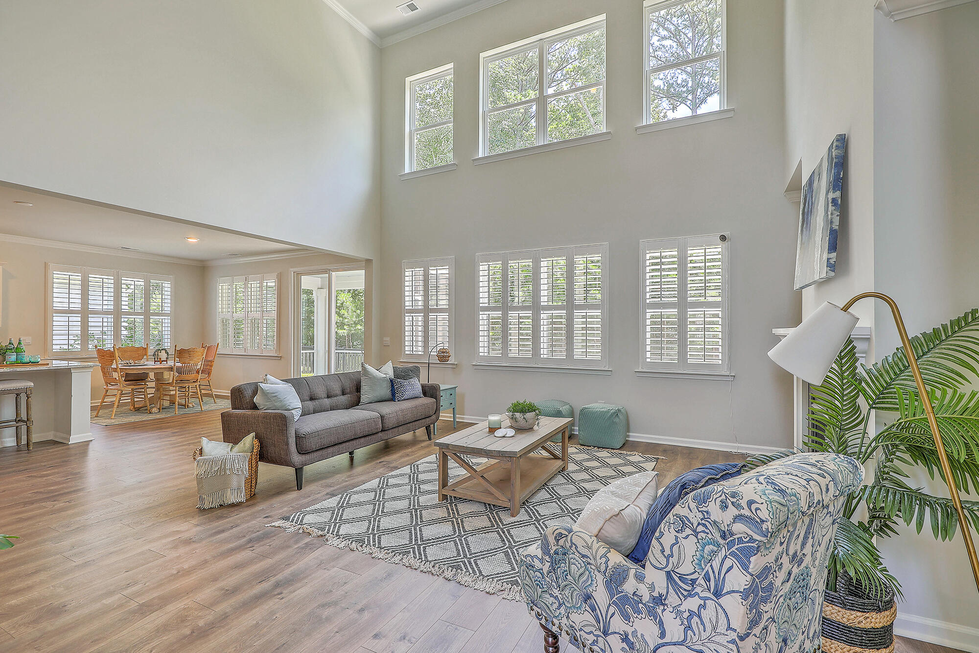 420 Oak View Way Summerville, SC 29483 - Photo 7 of 56 Main Living Room