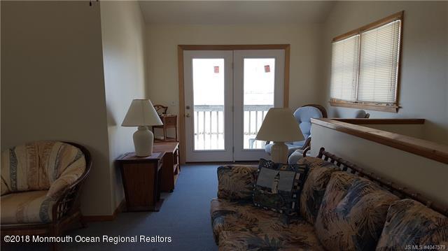 382 Kingfisher Road Tuckerton, NJ 08087 - Photo 9 of 21 9