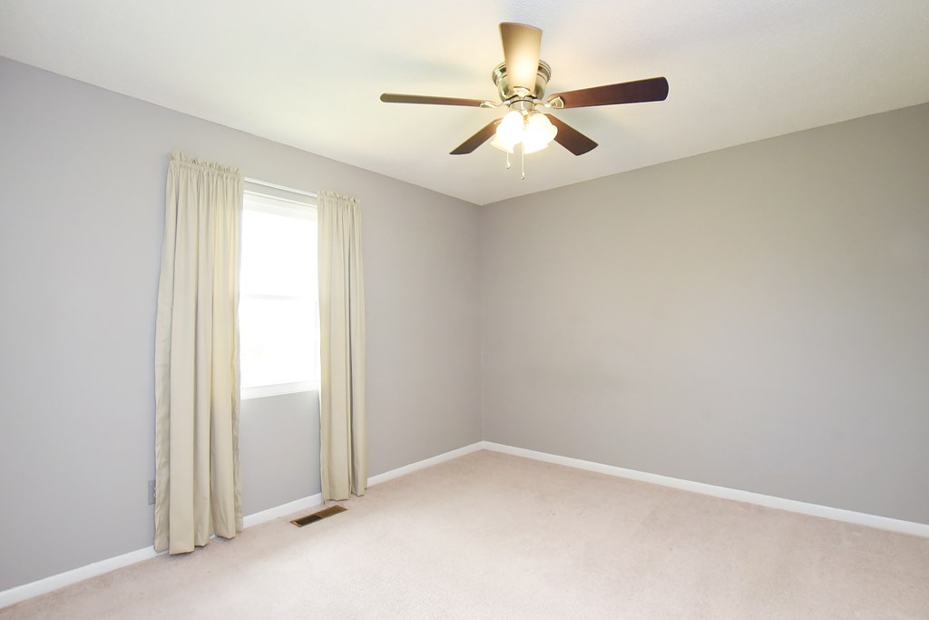 2902 Hillary Hill Road Dothan, AL 36303 - Photo 21 of 33