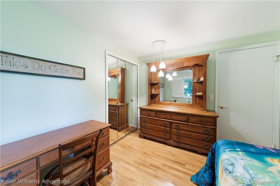 5320 Carroll Lk Road Commerce Township, MI 48382 - Photo 27 of 40 Carroll Lake Rd_5320_Bedroom01_02.jpg