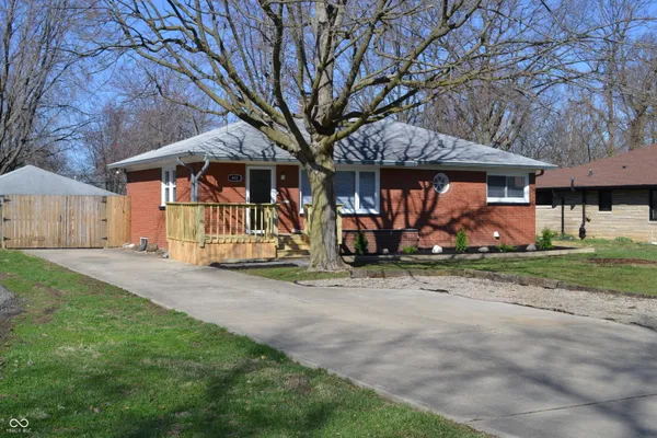 $249,900 | 442 North Mitchner Avenue, Indianapolis, IN 46219
