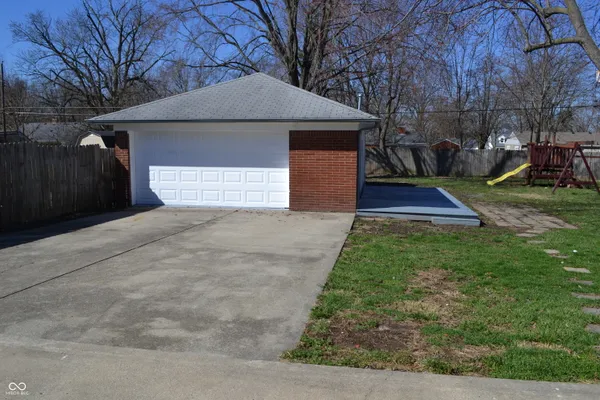 $249,900 | 442 North Mitchner Avenue, Indianapolis, IN 46219