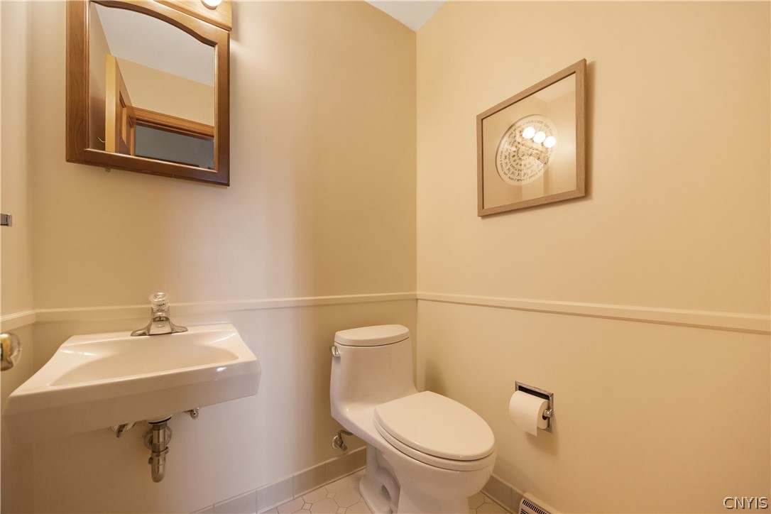 18 Clarmar Road De Witt, NY 13066 - Photo 36 of 49