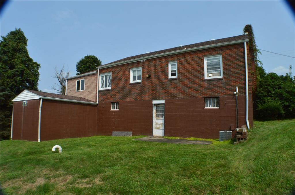 1248 Country Club Road Monongahela, PA 15063 - Photo 2 of 17 Gallery Image 2