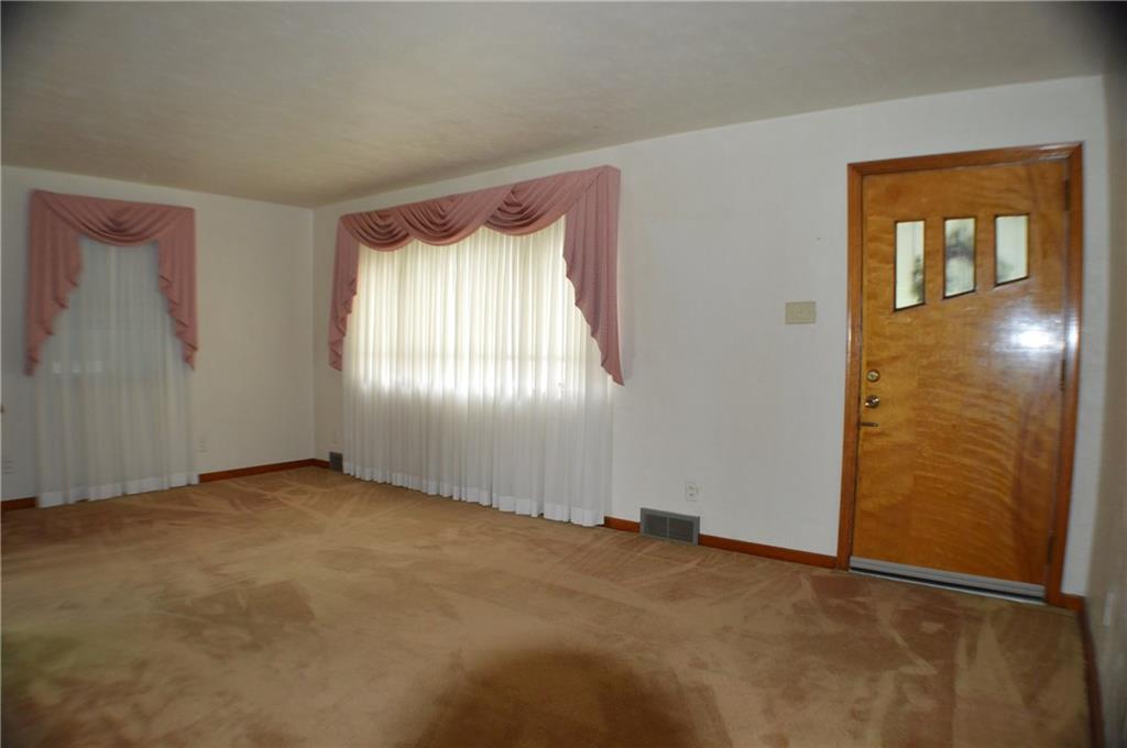 1248 Country Club Road Monongahela, PA 15063 - Photo 6 of 17 Gallery Image 6