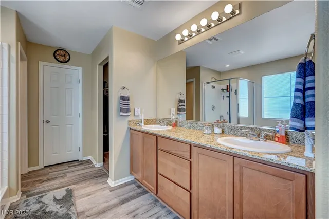 $434,900 | 6322 Highledge Street, North Las Vegas, NV 89081