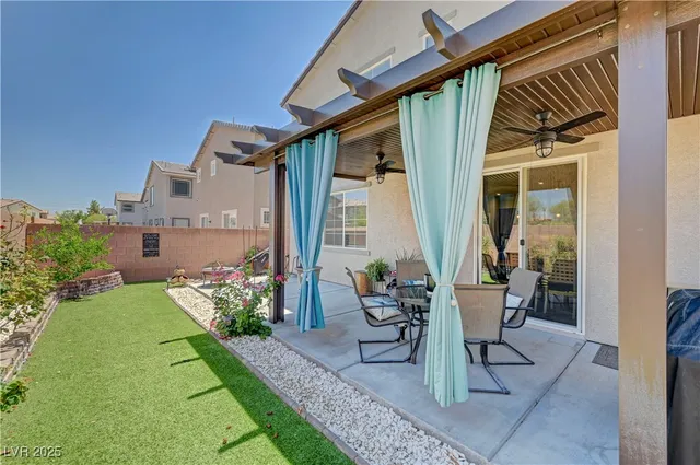 $434,900 | 6322 Highledge Street, North Las Vegas, NV 89081