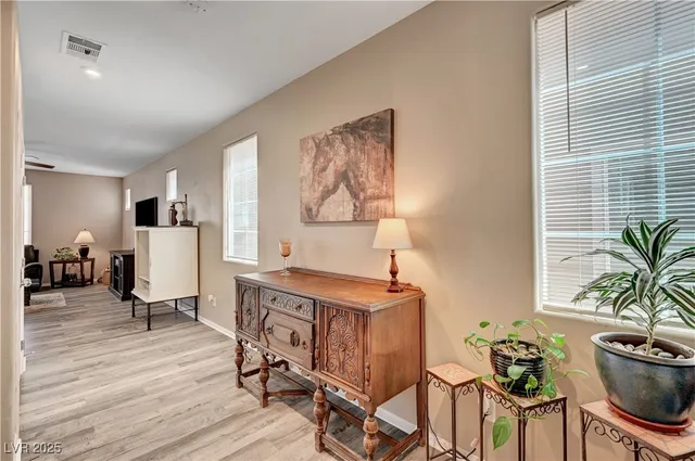 $434,900 | 6322 Highledge Street, North Las Vegas, NV 89081