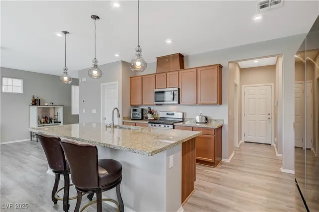 $434,900 | 6322 Highledge Street, North Las Vegas, NV 89081