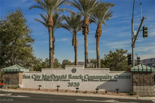 $2,015 | 2077 Poppywood Avenue, Henderson, NV 89012