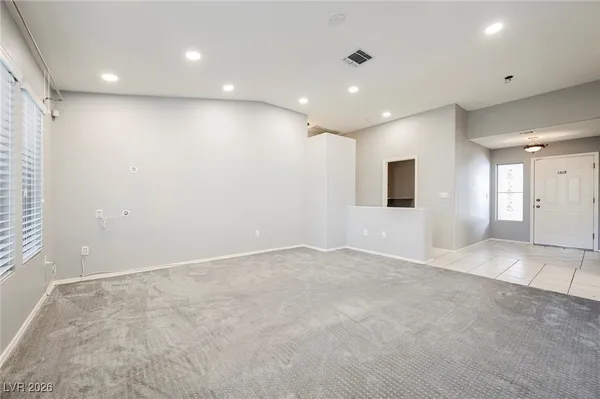 $2,015 | 2077 Poppywood Avenue, Henderson, NV 89012