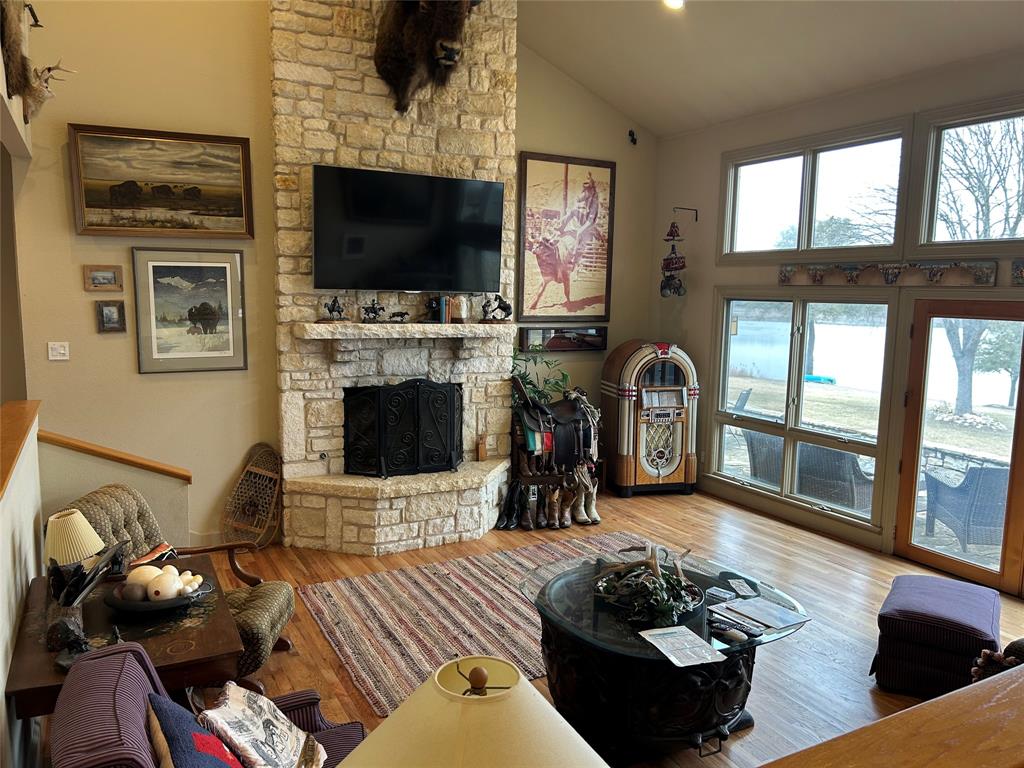 1434 Lakeside Trail Whitney, TX 76692 - Photo 5 of 27