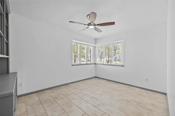 $2,200 | 13834 Oakwood Lane, Sugar Land, TX 77498