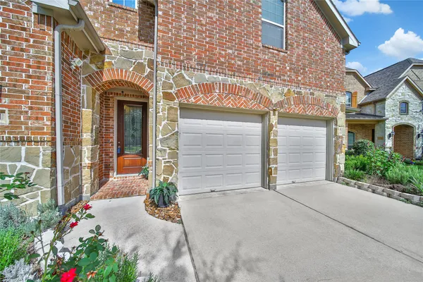 $425,000 | 3910 Lupin Bush Lane, Manvel, TX 77578