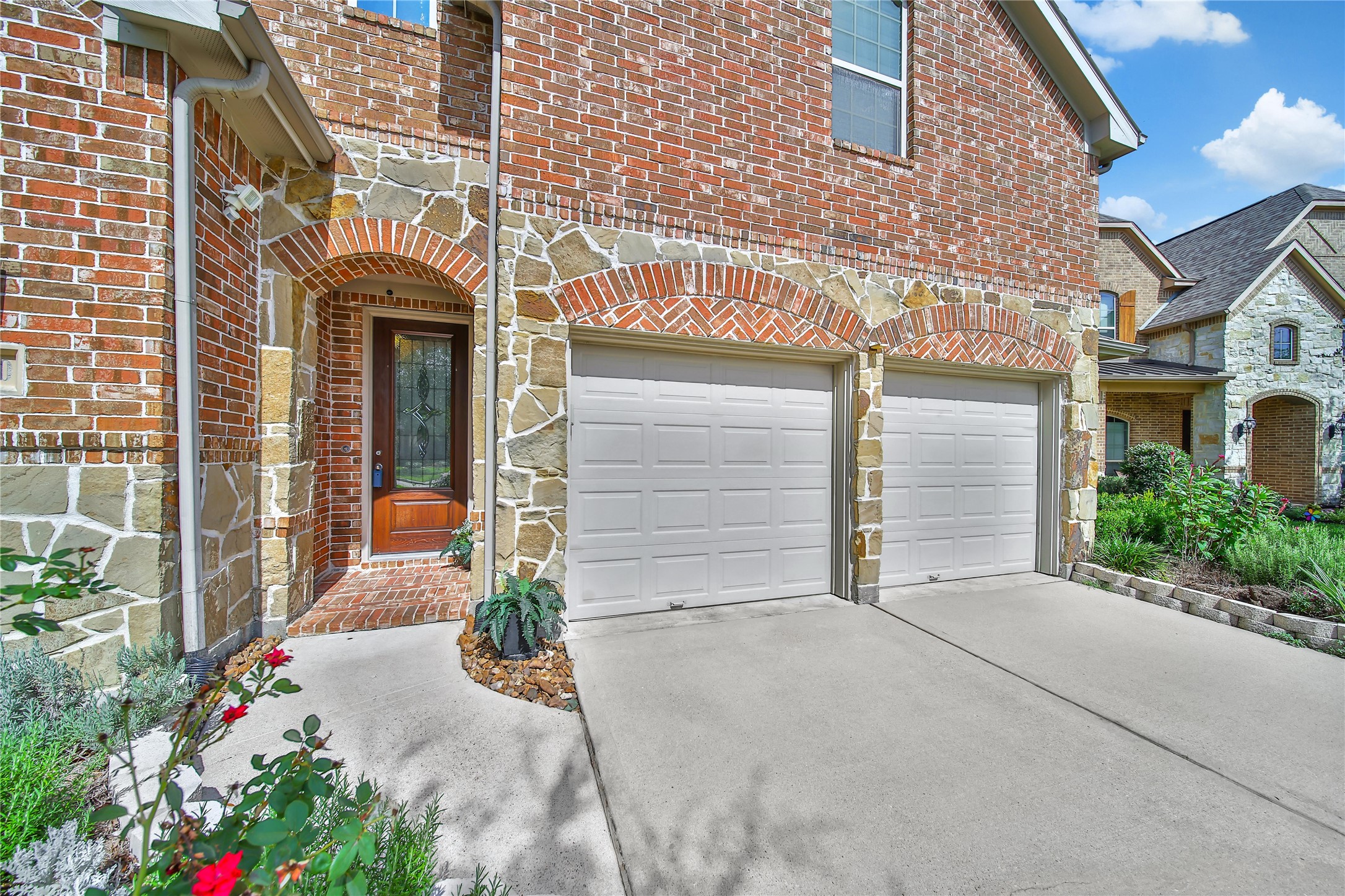 3910 Lupin Bush Lane Manvel, TX 77578 - Photo 2 of 39 a view of a house with a yard