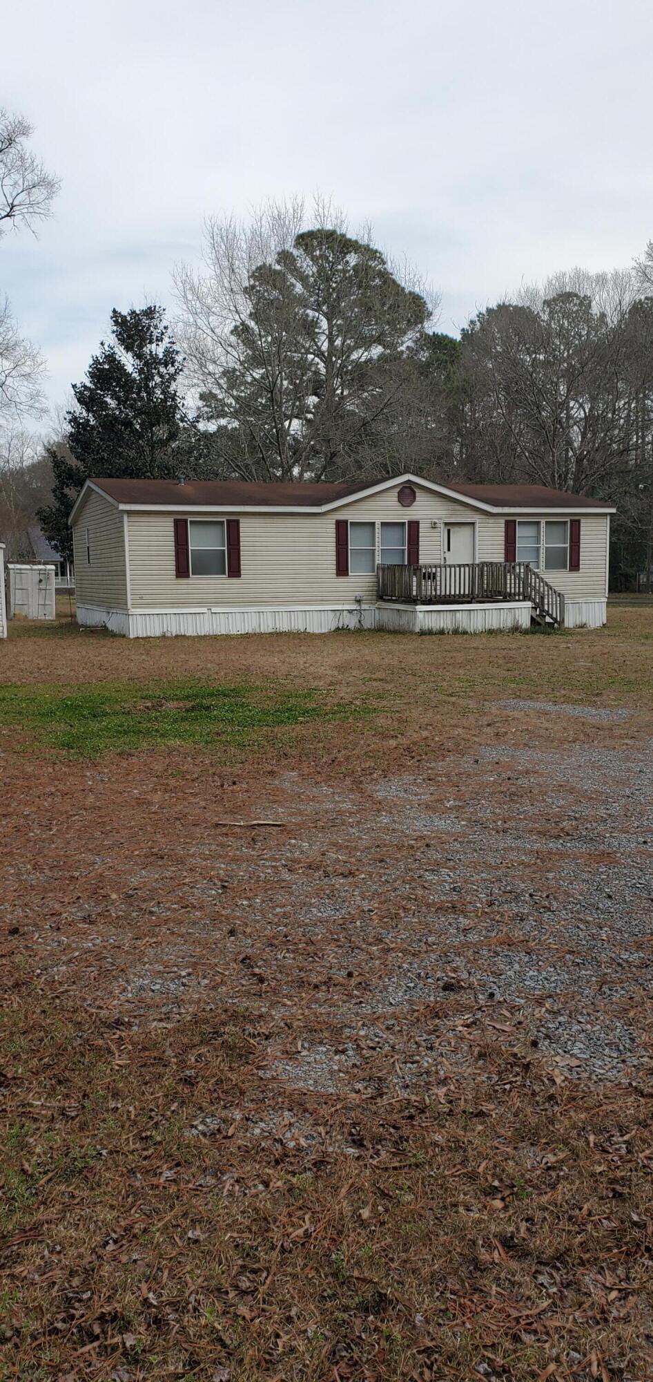 1136 Harristown Road Bonneau, SC 29431 - Photo 1 of 5 20260203_124310 (1)