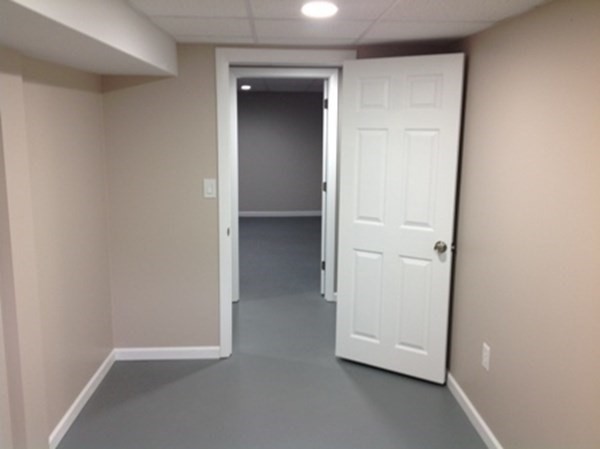 70 Gary Road Springfield, MA 01119 - Photo 23 of 24 an empty room with closet