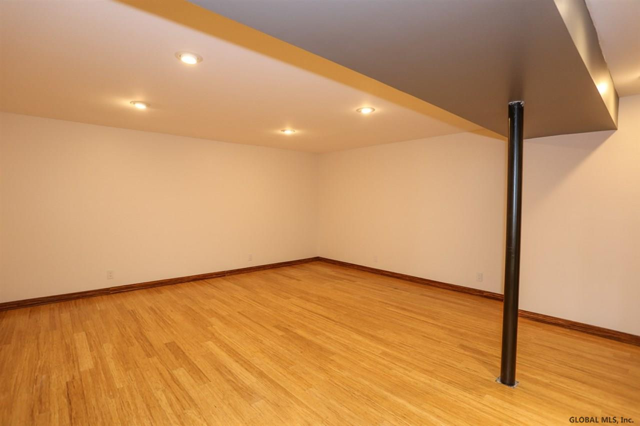 32 Shaker Bay Road Colonie, NY 12110 - Photo 74 of 83 Photo 74