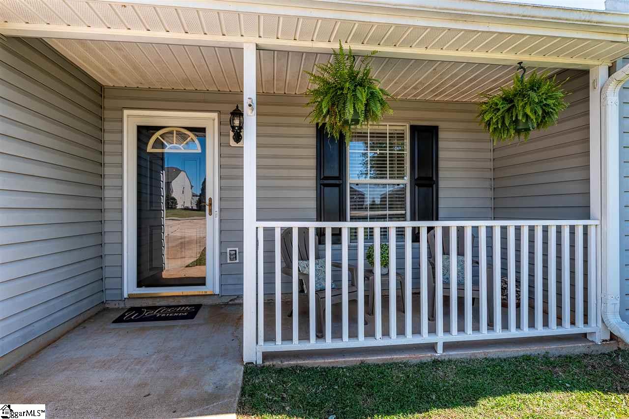 461 East Victor Hill Road Duncan, SC 29334 - Photo 2 of 29