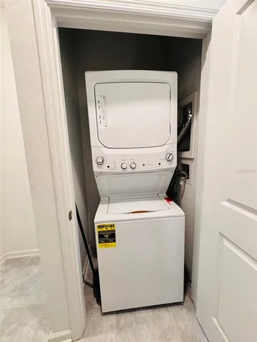 $1,350 | 142 Aces High Lane, Davenport, FL 33896